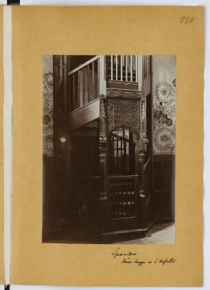 St. Nicolai, Berlin-Spandau: Ansicht Treppe in der Vorhalle (aus: Skizzen- und Fotoalbum 28)