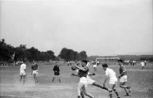 Fußballspiel des Fußballvereins Göppingen (Gegner unbekannt).