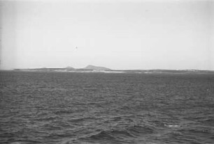 Arabische Küste : Blick vom Schiff auf das Rote Meer