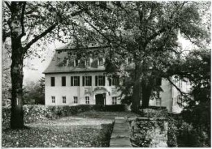 Meißen-Siebeneichen. Schloss Siebeneichen