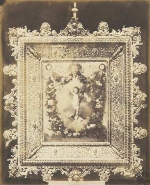 Goldrahmen mit Arabesken, geschnittenen Figuren und Cameen von Korallen und mit reicher Ziselierung und Emaillierung, venezianische Arbeit, das Ölgemälde auf Goldgrund, 16. u. 17. Jahrhundert