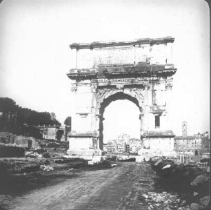 Rom. Titusbogen (Stiftung 70 n. Chr.) am Eingang zum Forum Romanum