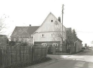 Obergurig-Großdöbschütz, Hainitzer Straße 6/8. Gehöft (1801/1900)