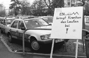 Freiburg im Breisgau: Taxi-Streik gegen das Kostendämpfungsgesetz