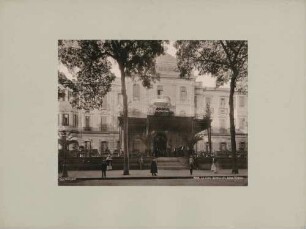 Eingang des Shepheard's Hotel in Kairo in Ägypten