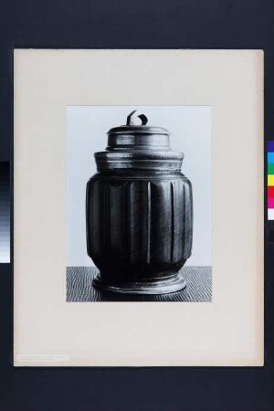 Foto: Schraubflasche aus Serpentin