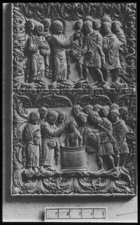 Florenz, Petrus predigend und Petrus bei der Taufe, Buchdeckel der Metzer Schule, Elfenbein; Museo nazionale del Bargello, Sammlung Carrand ?