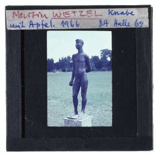 Wetzel, Knabe mit Apfel