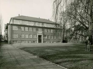 Verwaltungsgebäude Farbwerke Höchst, 1950