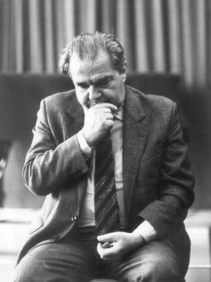 Wojciech Zukrowski (Polen) : Zukrowski, Wojciech (1916-2000; Schriftsteller, Literaturkritiker)