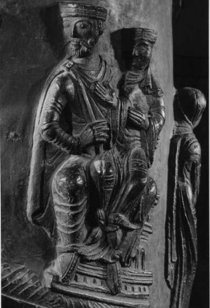 Herodes mit Herodias, Bernwardsäule, Dom zu Hildesheim