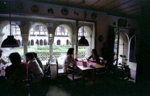 Feuchtwangen: Café im Kreuzgang, innen