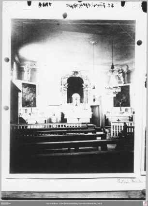 Innenraum der Katholische Kirche in Rödelheim