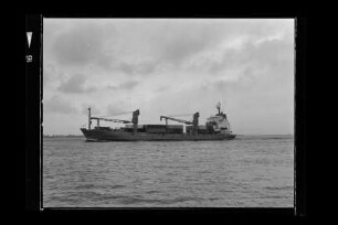 Cadiz ex Cape ex Hellenic Cape (1982), Containerschiff, Oldenburg-Portugiesische Dampfschiffs-Rhederei GmbH, Hamburg, Bau-Nr. 166
