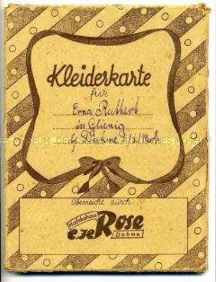 Mappe mit diversen Bezugsscheinen und Lebensmittelkarten von Frau Erna Ruthert