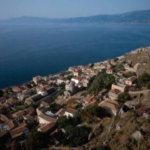 Monemvasia. Unterstadt und Ostküste bis Kap Kamili