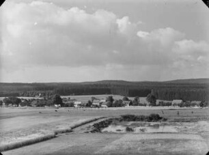 Bielatal-Raum. Blick auf den Ort