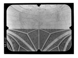 Berlin-Mitte. Friedrichswerdersche Kirche (1824-1830; K. F. Schinkel, Erneuerung 1844; F. A. Stüler, Wiederherstellung 1982-1987). Kreuzgewölbe
