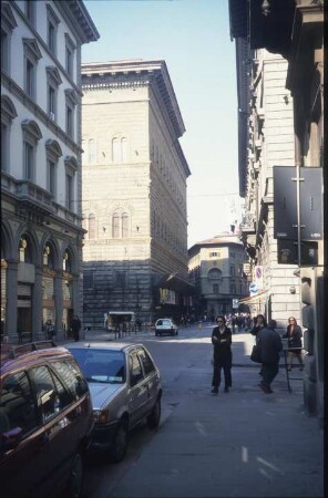 Florenz, Palazzo Strozzi : via degli Strozzi