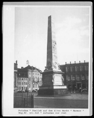 Potsdam, Obelisk auf dem Alten Markt