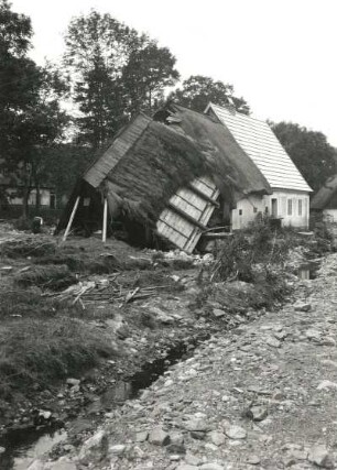 Schönwald (Krásny Les ) im obersten Gottleubatal. Hochwasserkatastrophe 08./09.07.1927. Zerstörte Häuser