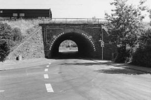Eisenbahnbrücke; Haiger, Hüttenstraße