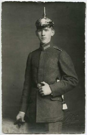 Wolf, Harry von