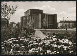 Schauspielhaus, Bochum: Aussenansicht Eingangsseite