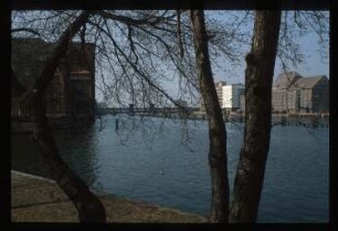 Diapositive: Vor dem Schlesischen Tor 1, 1981