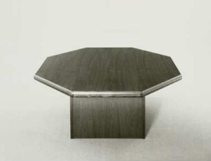 Achteckiger Tisch