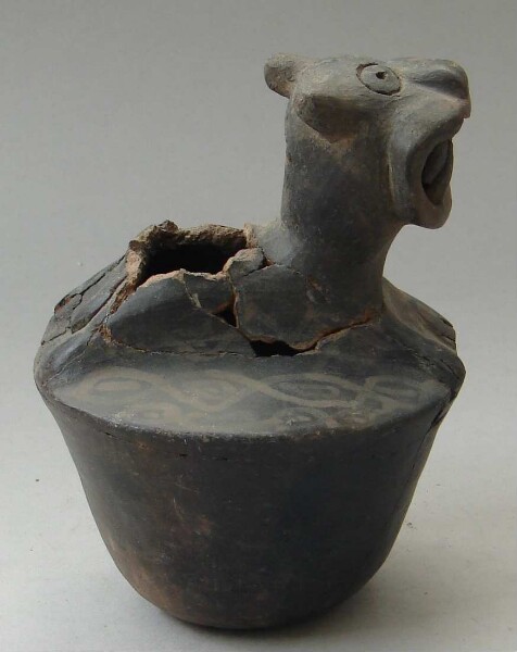 Clay vessel