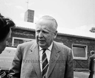 Wulfsdorf: Max-Planck-Institut für Kulturpflanzenzüchtung: Direktor Reinhold von Sengbusch