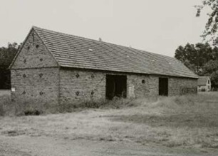 Krauschwitz-Pechern, Stall- u. Scheunengebäude, um 1900