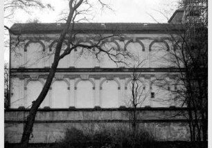 Blick auf die Fassade des Kunstgewerbemuseums im Schloss Köpenick