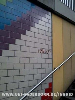 HMN 2F