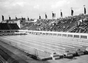 Leipzig: Schwimmstadion, Schwimmbecken