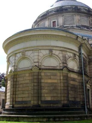 Dresden: Trauerhalle Johannisfriedhof Tolkewitz