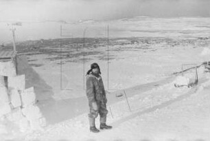Wordie-Bucht : Dr. Wilhelm Dege an der Wetterhütte