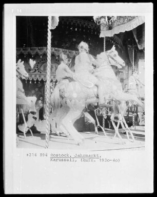 Rostock, Jahrmarkt, Karussell