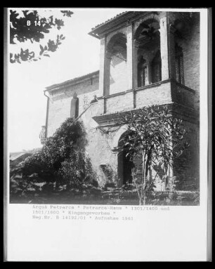 Casa del Petrarca