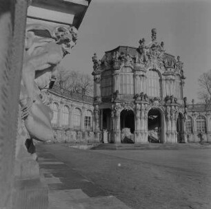 Dresden. Zwinger, Blick zum Wallpavillon