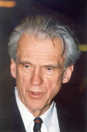 Prof. Walter Jens : Walter Jens (geb. 1932; Literaturhistoriker, Schriftsteller, Übersetzer)