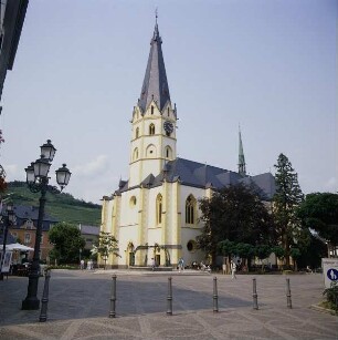 Bad Neuenahr-Ahrweiler. Sankt Laurentius und Severin. Ansicht von Südwesten
