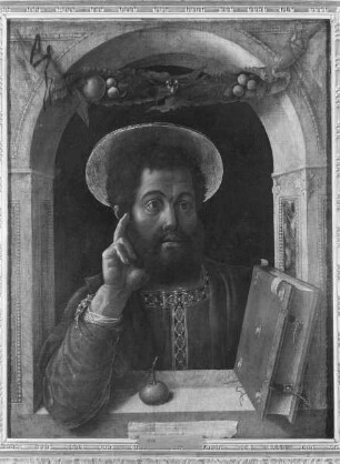 Brustbild des Evangelisten Markus in Fensterrahmung