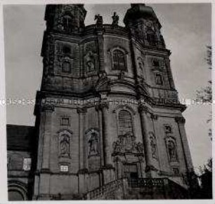 Bad Staffelstein, Klosterkirche Banz St. Dionysius und St. Petrus, Fassade