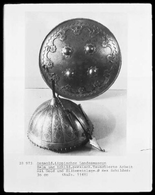 Helm Schild (Waffe)