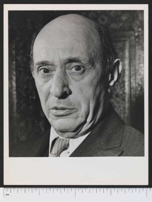 Porträtaufnahme Arnold Schönberg