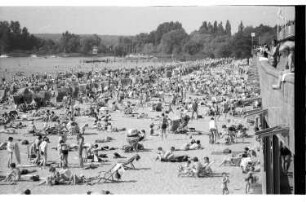 Kleinbildnegativ: Strandbad Wannsee, 1965