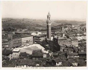 Piazza del Campo, Siena: Blick vom Turm des Domes