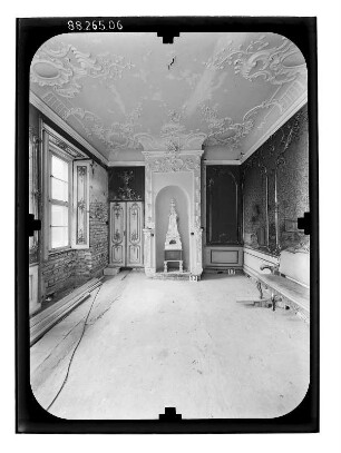 Mirow. Schloß (1749-1752; C. L. Löwe). Innenansicht